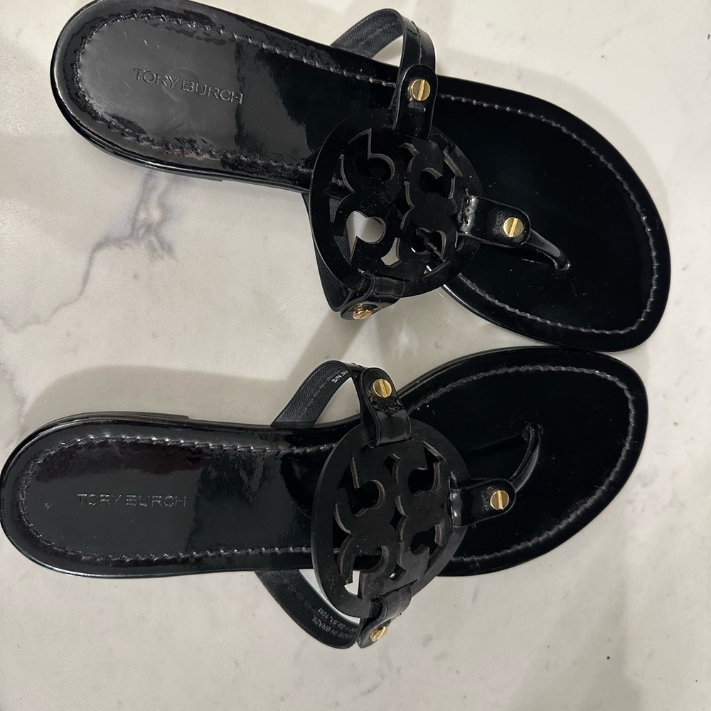 Tory burch miller black patent sandals size 10 like new